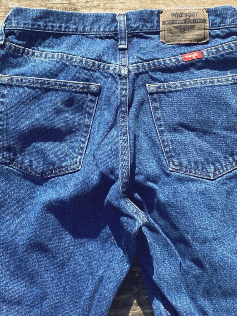 Wrangler Jeans Men's 5 pocket Regular Fit Premium Denim Blue Size 31 x 30 Cotton - Picture 4 of 8